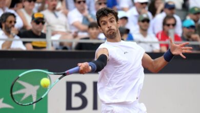 Kalahkan Medvedev, Mussetti tantang Zverev ke perempat final Roma