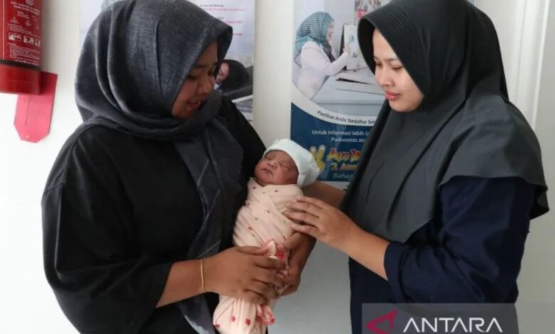 100+ nama Jawa perempuan yang tersebut dimaksud cantik kemudian bermakna untuk buah hati