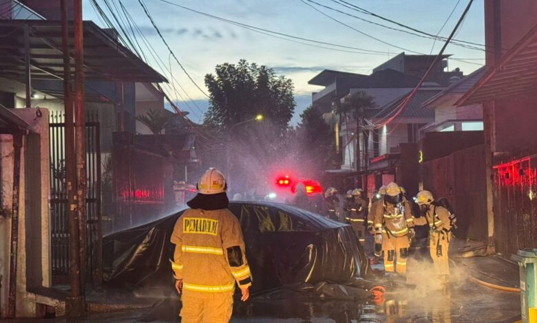 BYD Seal terbakar pada DKI DKI Jakarta Barat, diduga akibat penyimpan daya