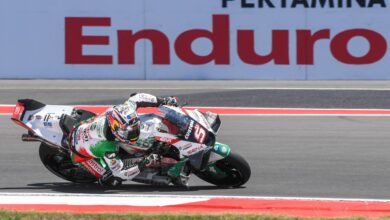 Johann Zarco menangi MotoGP Prancis 2025 yang dimaksud digunakan penuh drama