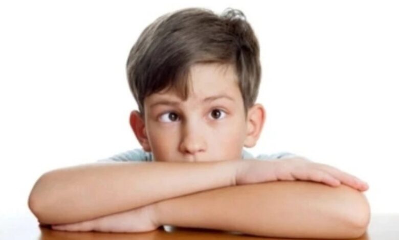 Penyebab tak lama kemudian cara mengatasi mata juling pada anak